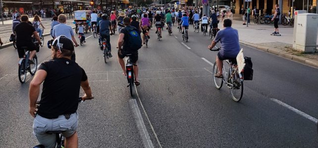 Zweiter City-Tunnel?! Zuerst die Grundbedürfnisse einer nachhaltigen Mobilität umsetzen! Zweiter City-Tunnel?! Zuerst die Grundbedürfnisse einer nachhaltigen Mobilität umsetzen!