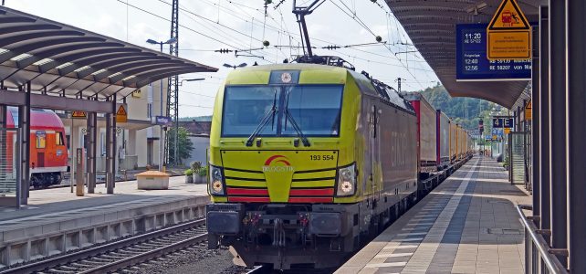 Böhme zur ADAC-Staubilanz: Die Autobahnen lassen sich nur entlasten, wenn mehr Verkehr auf die Schiene verlagert wird! Böhme zur ADAC-Staubilanz: Die Autobahnen lassen sich nur entlasten, wenn mehr Verkehr auf die Schiene verlagert wird!